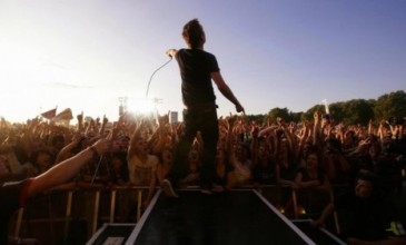 Blur release potential last ever concert as <i>Parklive</i>; deluxe 5-CD/DVD version en route