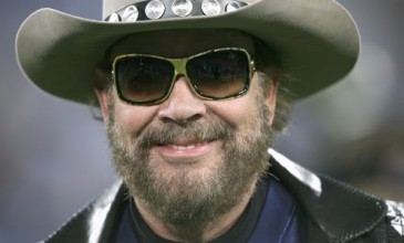 Country singer Hank Williams, Jr. the latest to make crackpot Obama claims
