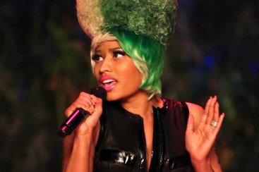 Nicki Minaj apparently endorses Mitt Romney on Lil Wayne's Dedication 4