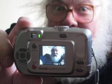 Watch a riveting full-length documentary about alt.pop legend R Stevie Moore