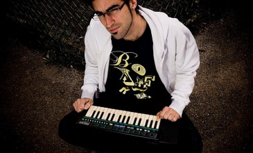 Preview Randomer’s latest techno lunacy <em>We Laugh, We Scream</em>