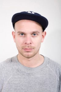 Tom-Trago260912
