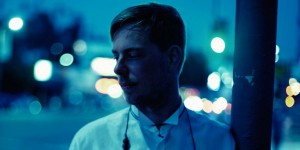 Copenhagen folk artist Indians signs to 4AD, shares live session