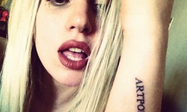 Lady Gaga contemplates splitting <em>ARTPOP</em> into commercial and experimental volumes