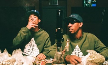 Frank Ocean pays tribute to Prince and rocks out with his cock out on new Mellowhype cut ‘Astro’
