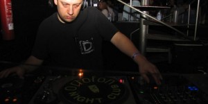After a “weird year,” Mike Simonetti shares handful of free edits
