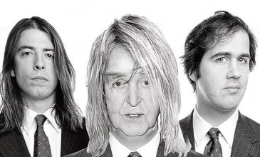 Nevermind: Paul McCartney performs with the remaining members of Nirvana