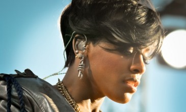 Ex-Dirty Money singer Dawn Richard to release <i>Goldenheart</i> next week: stream snippets inside
