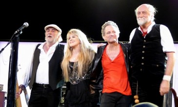 Fleetwood Mac add more dates to reunion tour