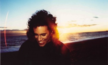 Stream Four Tet’s reworking of Grimes’ ‘Skin’