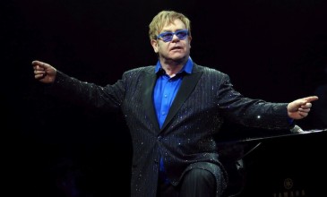 Elton John to play in-store HMV benefit show?