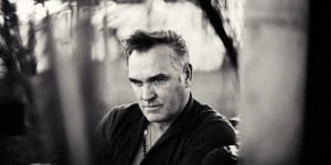 Morrissey diagnosed with double pneumonia; cancels shows