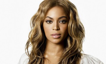 Beyonce spends £700+ in Nandos, cancels show, pens hand-written apology letter to fans