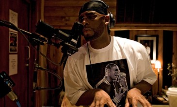 R. Kelly working on country music