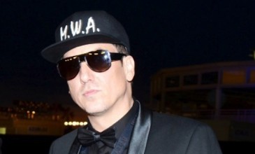 Producer Mike Dean says Kanye West will tour in support of <em>Yeezus</em>