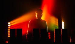 Photos: Hudson Mohawke plays Irving Plaza in NYC