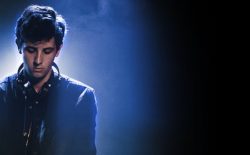 Hear a new minimix from Jamie xx, commissioned for the catwalk