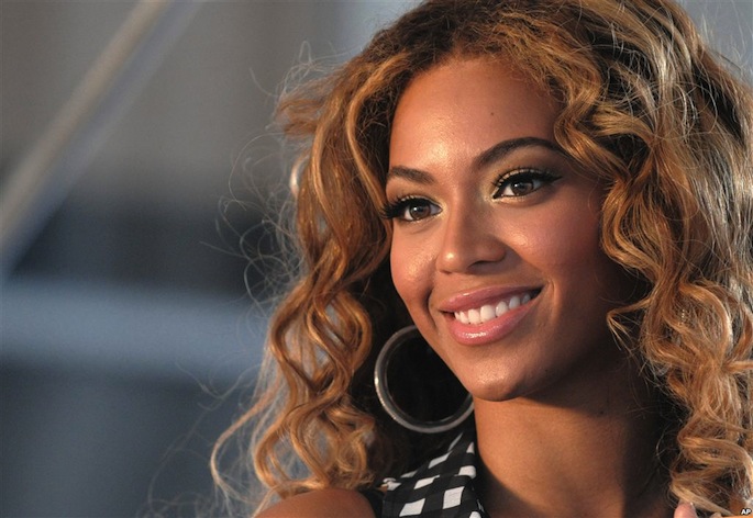 beyoncé adidas superstar