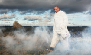 “Artists think they’re better at everything than everyone else.” Dinos Chapman talks Luftbobler, monsters and melancholy