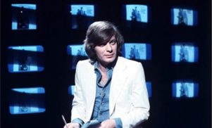 “Fuck Morrissey”: Tony Wilson talks sarongs and Evanescence in classic interview from 2003