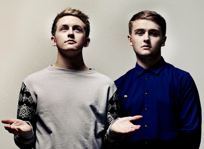 Disclosure Glastonbury poppers