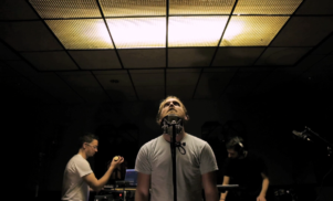 Lane 8 / Solomon Grey – ‘Diamonds’ (Live)