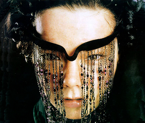 Björk to co-present Tri-Angle Records' Rinse FM show next week