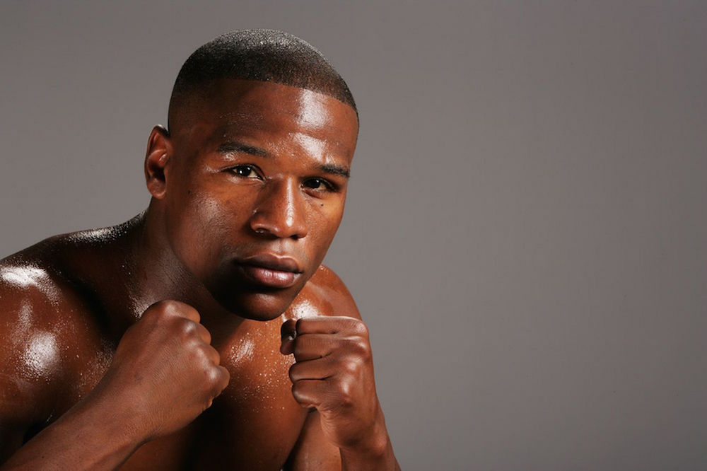 Boxer Floyd Mayweather Jr. will allegedly pay Suge Knight's $10 million bail