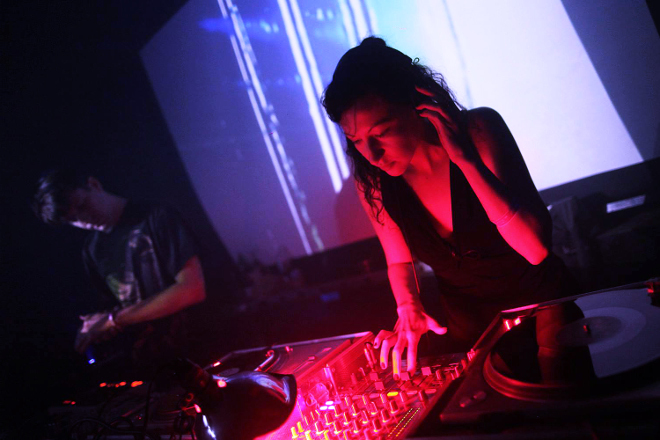 Antenes steps up to L.I.E.S. with a white label of punishing modular techno