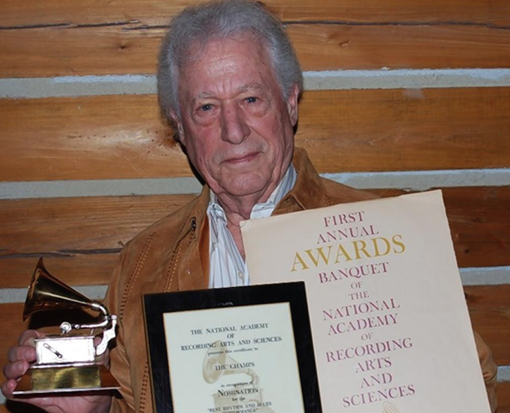 'Tequila' guitarist Dave Burgess auctioning Grammy to pay medical bills against the organization's protests