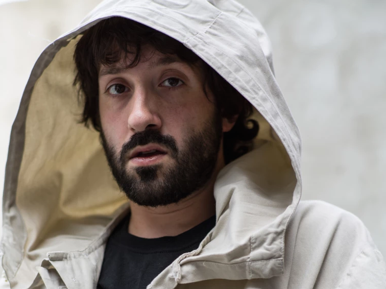 Rizzla announces debut EP on Fade to Mind, Iron Cages