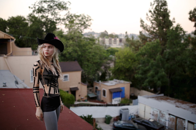 Grimes announces 'Acid Reign' European tour
