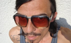 “J Dilla is my blueprint”: Aardvarck talks sampling, digging and DJing with Winamp