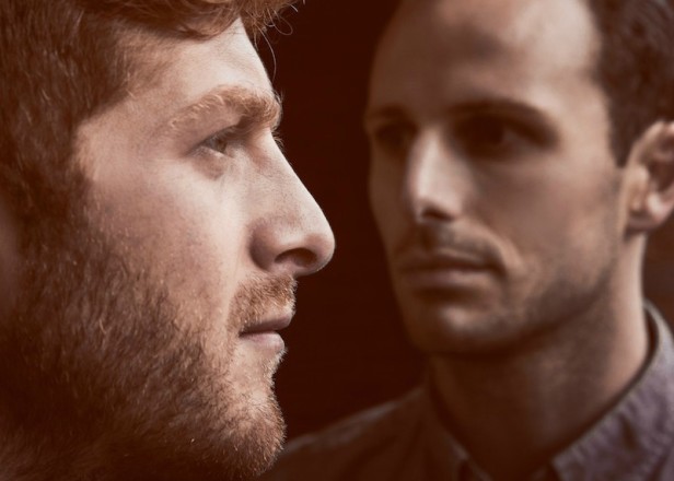AKASE announce debut album Graspers