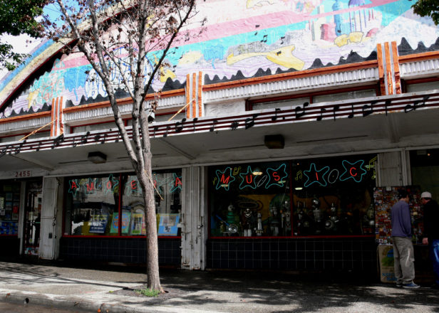 Amoeba Music granted license to sell marijuana