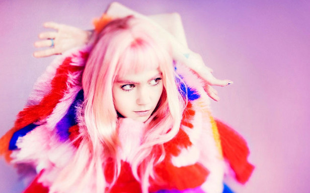 Grimes gives $10,000 to Muslim civil rights group to match fan donations