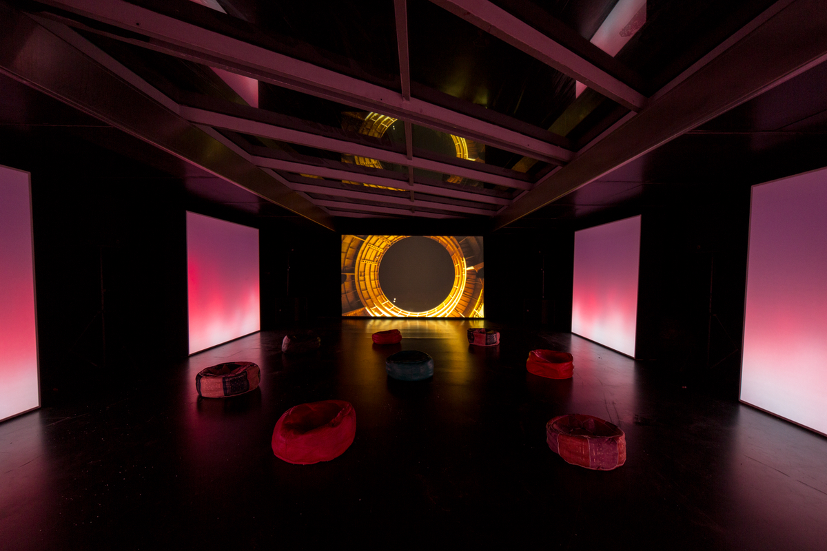 Saatchi Gallery